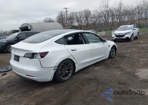 2020 Tesla Model 3 Standard Range Plus Rear-Wheel Drive/Standard Range Rear-Wheel Drive from USA, damaged, VIN 5YJ3E1EA7LF659172